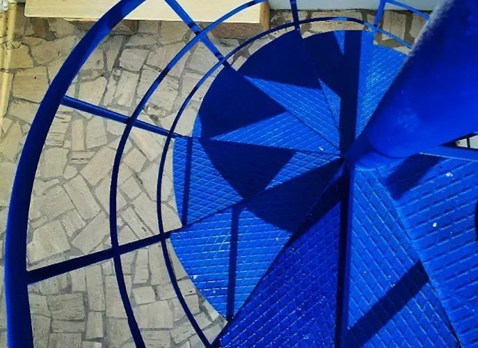 Miramare לינה וארוחת בוקר